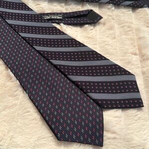2 Henri Sahara by Grodins silk ties red gold blue patterns